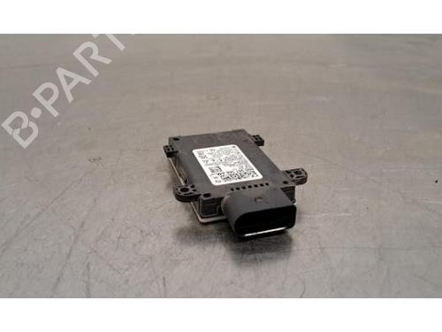 Used Electronic module PORSCHE TAYCAN (Y1A) Performance Battery Plus (Y1AAA1) (476 hp) 29642988