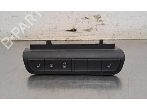 Comutador Comutador AUDI A1 Sportback (8XA, 8XF) 1.4 TDI (90 hp) 36443887 36443887