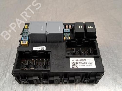 Used Fuse box LAND ROVER DEFENDER Station Wagon (L663) P300 Si4 4x4 (300 hp) 23608341