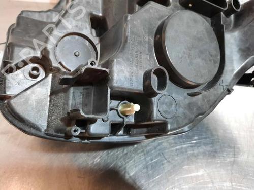 Right headlight CITROËN C4 III (BA_, BB_, BC_) 1.2 PureTech 130 (BAHNSA, BAHNSB) | BP32353826C29 