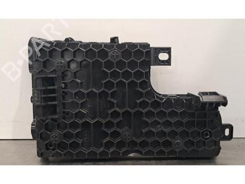 Módulo eletrónico TESLA MODEL Y (5YJY) Long Range All-wheel Drive | BP31374893M83 