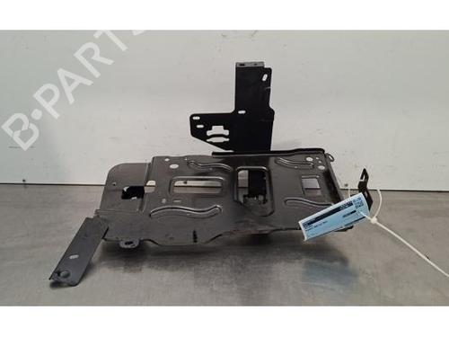 Used Support Support PEUGEOT 5008 III (KA_, KB_, KC_) e-210 (213 hp) 32632846 32632846