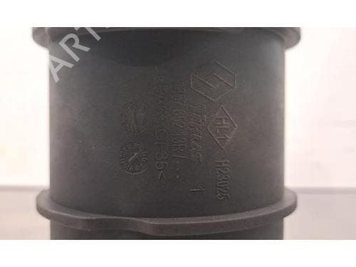 Mass air flow sensor RENAULT MASTER III Van (FV) 2.3 dCi 145 RWD (FV0E, FV0F, FV0T, FV10, FV12, FV11) | BP31633901M95