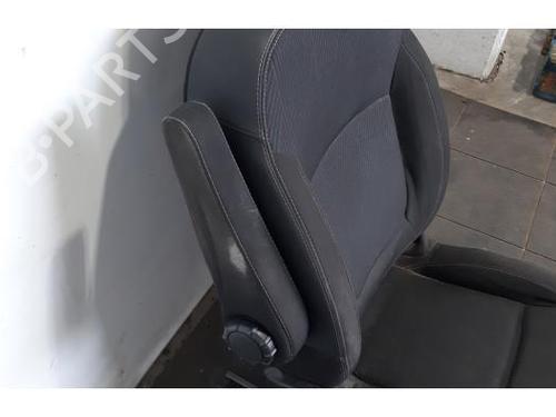 Left front seat RENAULT TRAFIC III Van (FG_) 1.6 dCi 120 (FGMB, FGMC) | BP21674856C15 
