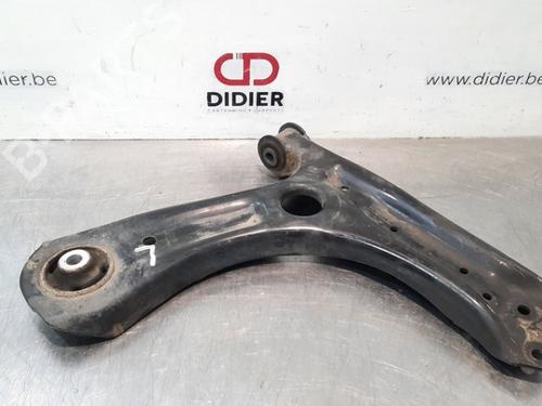 Used Right front suspension arm SKODA FABIA II (542) 1.2 12V (60 hp) 10893615