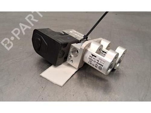 Used Electronic sensor AUDI E-TRON Sportback (GEA) 50 quattro (313 hp) 30927528