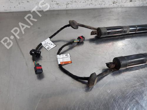 Tailgate lift support VOLVO XC40 (536) Recharge | BP30766631C138