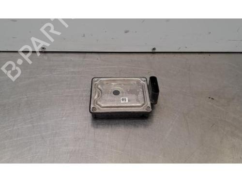 electronic-sensor-man-tge-van-2017-37689431 main image