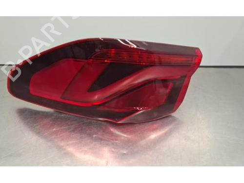 right-taillight-bmw-1-f40-2019-40614981 main image