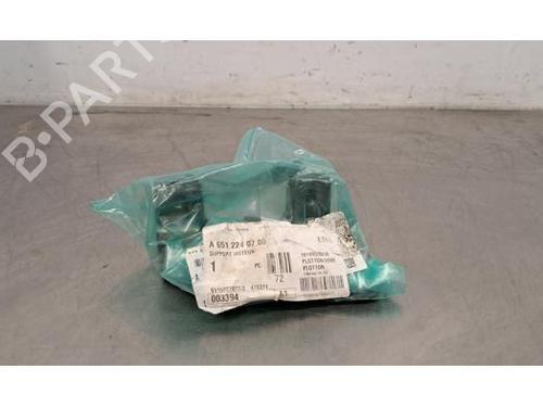 Used Engine mount MERCEDES-BENZ SPRINTER 3-t Van (B910) 214 CDI (910.621, 910.623) (143 hp) 23642019
