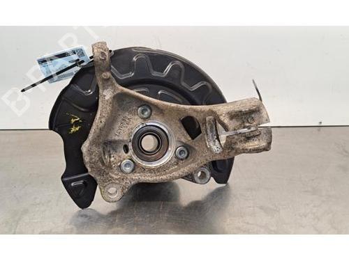 Used Left front steering knuckle Left front steering knuckle VW GOLF VII (5G1, BQ1, BE1, BE2) e-Golf (115 hp) 33057974 33057974