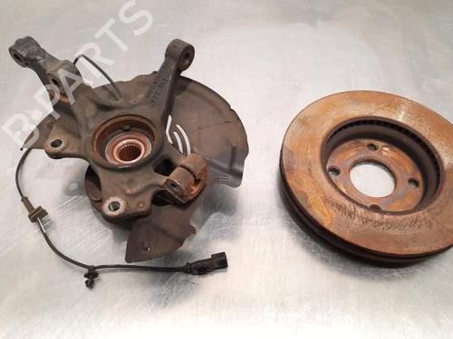 Używane Zwrotnica przednia prawa FORD FIESTA VII (HJ, HF) 1.5 TDCi (85 hp) 23586345