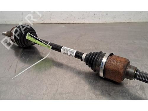 Used Left front driveshaft PEUGEOT 3008 II SUV (MC_, MR_, MJ_, M4_) 1.2 THP/ PureTech 130 (MRHNSM, MRHNSU, MRHNSJ, MRHNYW,... (131 hp) 29195426