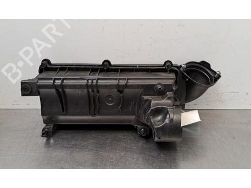 Used Air filter box Air filter box PEUGEOT 3008 II SUV (MC_, MR_, MJ_, M4_) Hybrid4 (M45GBU) (299 hp) 35746813 35746813