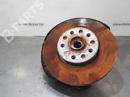 Used Right front steering knuckle Right front steering knuckle SKODA KAROQ (NU7, ND7) 1.6 TDI (115 hp) 10889996 10889996