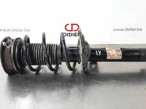 Used Left front shock absorber SKODA SUPERB III Estate (3V5) 1.6 TDI (120 hp) 10883223