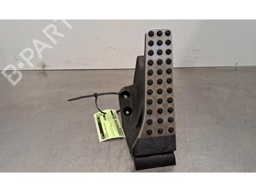 Used Pedal MERCEDES-BENZ GLC (X253) 200 d (253.913) (163 hp) 31842983
