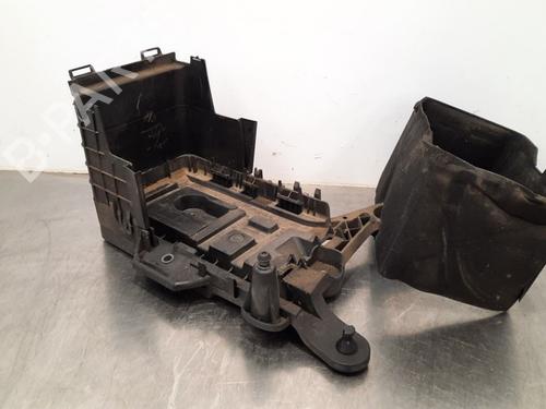 Used Support VW TIGUAN (5N_) 2.0 TDI (110 hp) 15235377