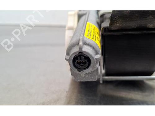 Front right seatbelt CITROËN C4 CACTUS 1.2 THP 110 | BP37038263I25 - Image 3