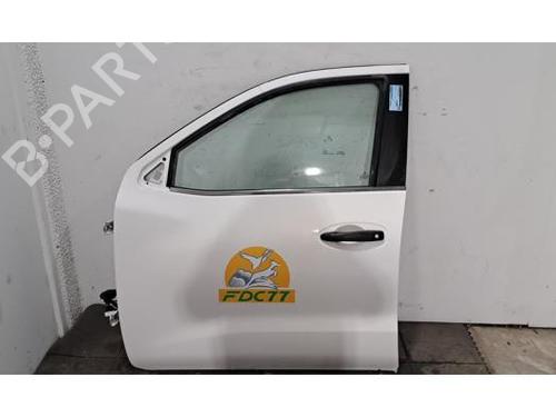 left-front-door-renault-alaskan-2016-32485925 main image
