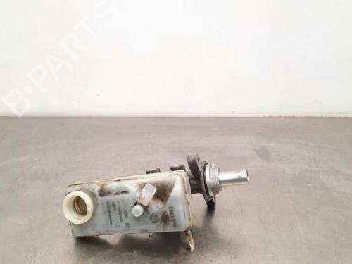 Used Brake master cylinder RENAULT KANGOO Express (FW0/1_) Z.E. (FW0Z, FW1Z) (60 hp) 23579451