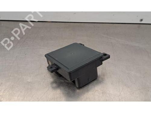 Used Electronic module Electronic module PEUGEOT 308 III (FB_, FH_, FP_, F3_, FM_) PureTech 130 (FPHNSL, FPHNST) (131 hp) 31273678 31273678