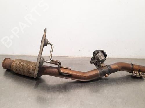 Used Exhaust manifold AUDI A3 Sportback (8VA, 8VF) 2.0 TDI (150 hp) 23583971