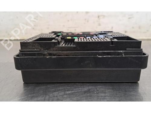 Fuse box RENAULT TRAFIC III Van (FG_) 2.0 dCi 130 (FGMY) | BP36004970E1 - Image 3