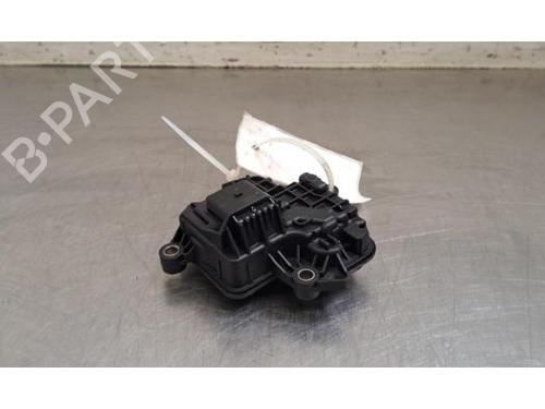Używane Pompa wody pomocnicza Pompa wody pomocnicza VW POLO V (6R1, 6C1) 1.4 TDI (75 hp) 37514981 37514981