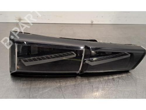 Højre baglygte PEUGEOT 308 III (FB_, FH_, FP_, F3_, FM_) Hybrid 225 (F3DGYT, F3DGNH) (224 hp) 31698767