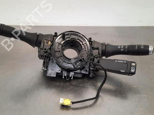 Used Steering column stalk RENAULT CLIO V (B7_) 1.6 E-TECH 140 (B7MU) (140 hp) 23603533