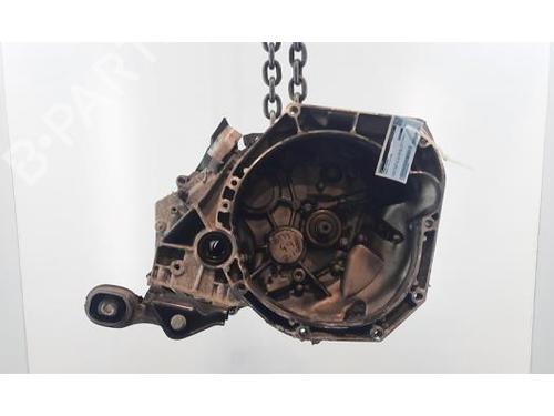 gearbox-renault-clio-v-b7_-2019-37431370 main image