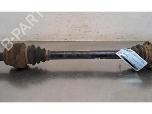 Drivaksel bagtil Højre Drivaksel bagtil Højre BMW X5 (F15, F85) M 50 d (381 hp) 36508454 36508454