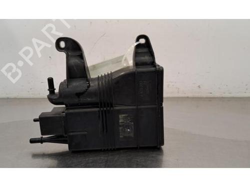 Système D'Admission de carburant BMW 1 (F40) 118 i (140 hp) 29962641