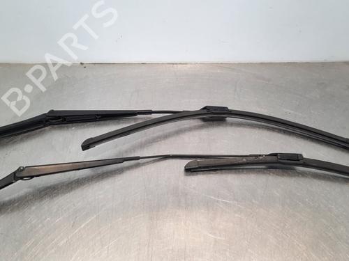 Used Front windshield wiper arm VW POLO VI (AW1, BZ1, AE1) 1.0 TSI (95 hp) 15026917
