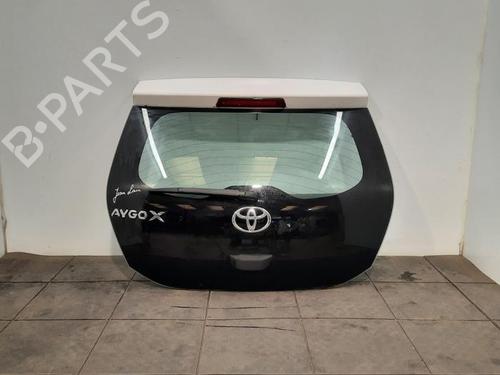 tailgate-toyota-aygo-x-_b7_-2022-38606550 main image