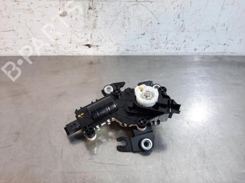 Used Electronic module PEUGEOT 3008 II SUV (MC_, MR_, MJ_, M4_) 1.2 THP/ PureTech 130 (MRHNSM, MRHNSU, MRHNSJ, MRHNYW,... (131 hp) 23614597