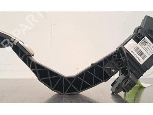 BP28966645I4 main image