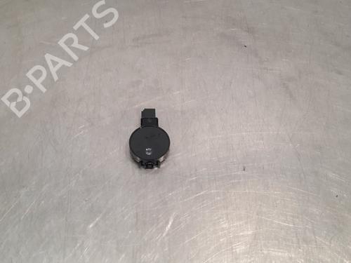 Used Electronic module RENAULT CAPTUR I (J5_, H5_) 0.9 TCe 90 (90 hp) 15793325