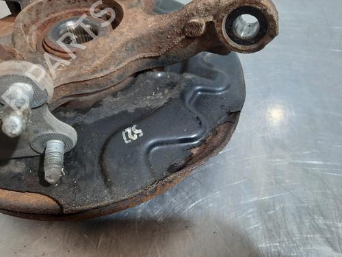 Right front steering knuckle SKODA ROOMSTER (5J7) 1.2 TSI | BP15032943M26 