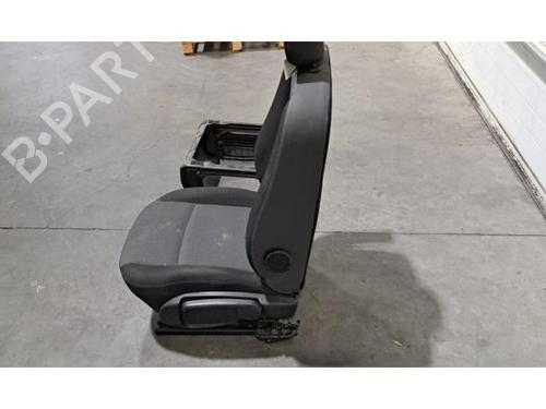 Left front seat RENAULT MASTER III Van (FV) 2.3 dCi 135 FWD (FV0N, FV08, FV06, FV00, FV1S) | BP29871954C15