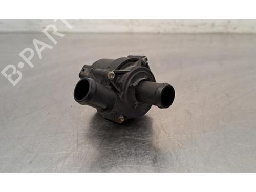 Used Auxiliary water pump AUDI A3 Sportback (8VA, 8VF) 1.0 TFSI (115 hp) 26589945