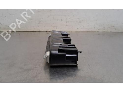 Climate control MERCEDES-BENZ A-CLASS (W177) A 180 (177.084) | BP37002955I5 - Image 4