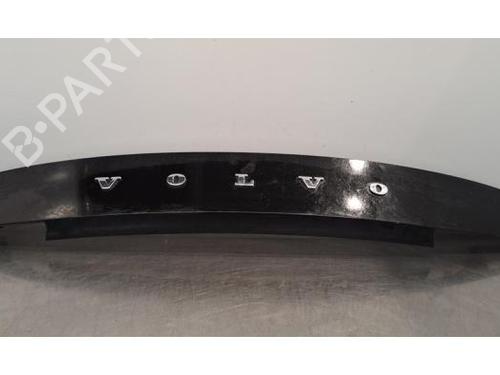 Używane Listwa klapy tylnej / bagażnika VOLVO EX40 (536) EV (238 hp) 30806868