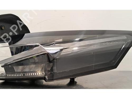 Used Right taillight PEUGEOT 308 III (FB_, FH_, FP_, F3_, FM_) PureTech 130 (FPHNSL, FPHNST) (131 hp) 27168632
