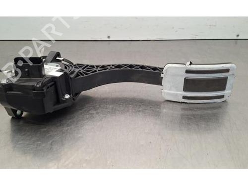 Gaspedaal DS DS 7 Crossback (J4_, JR_, JC_) E-TENSE 4x4 (J45GBU) (300 hp) 31705518