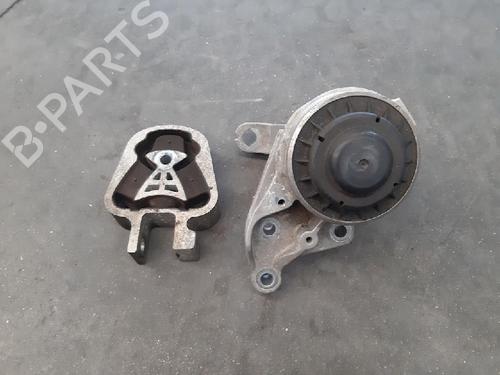 Used Engine mount FORD MONDEO V Hatchback (CE) 2.0 TDCi (150 hp) 10876421
