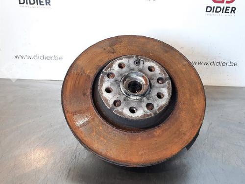 Used Left front steering knuckle VW TOURAN (5T1) 2.0 TDI (150 hp) 10884932