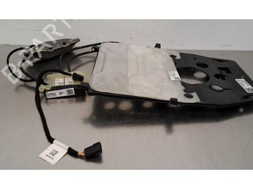 BP29985038O1 main image