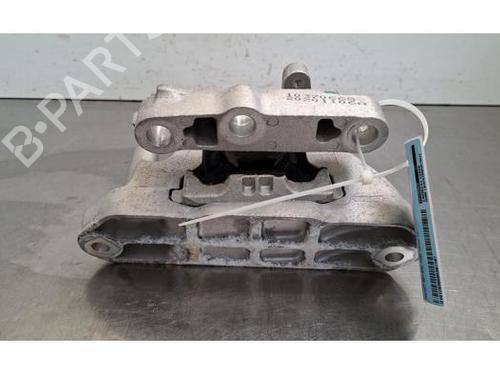 Used Engine mount Engine mount 36872857 36872857